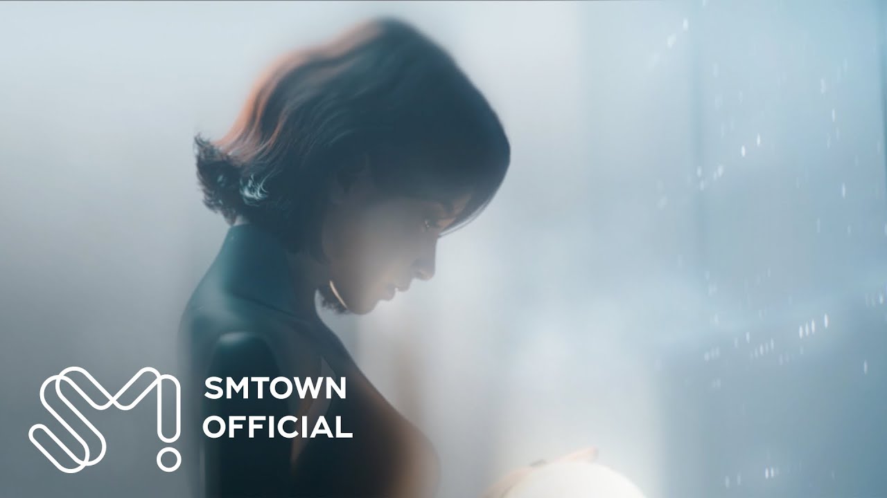 nævis 나이비스 'The Birth of nævis'